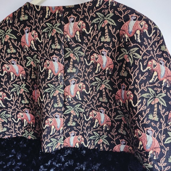 Vintage Elephant Tapestry Cape Faux Fur Trim Boho Ethnic Heavy Wrap Cotton Blend - Picture 11 of 16